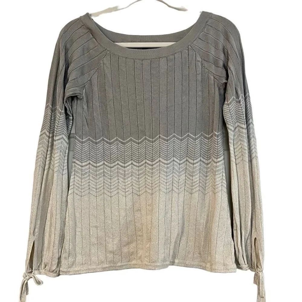White House Black Market Ombre Gray White Sweater Cutout Tie Wrist Shimmy Blouse